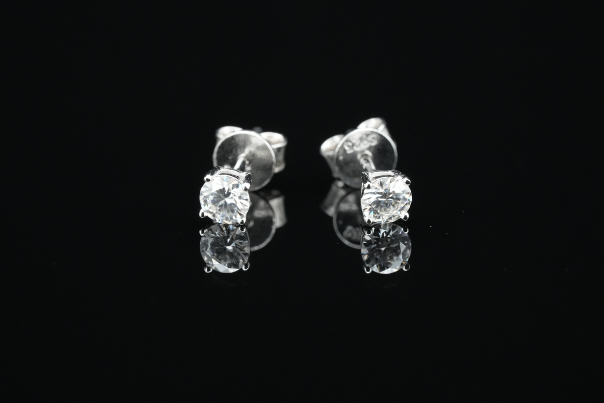 Eterna - 0.3ct per